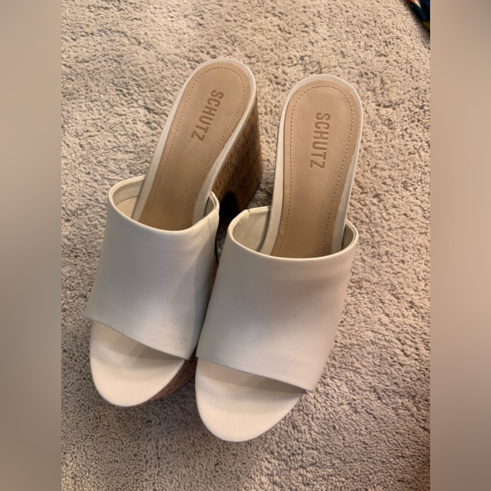 Schultz Platforms.  LIKE NEW SZ.. 10.5